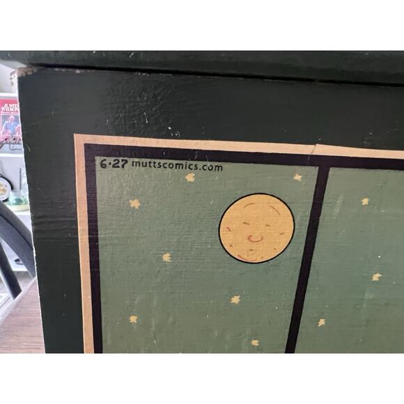 Earl and the Moon Wood Stash Crate Box Decoupage MUTTS Comic Strip 2004 Y2K - Picture 3 of 14